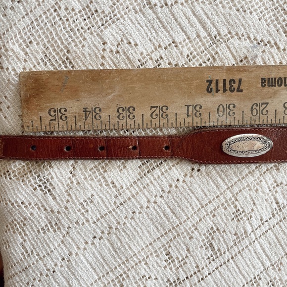 Vtg Lady Canterbury Romantic Academia Coastal Country Medallion Leather - Picture 10 of 12